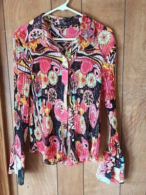 Violet & Claire Blouse Womens L Button Front Colorful Abstract Print Bell Sleeve